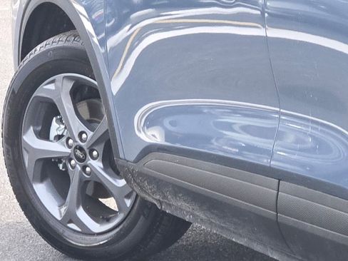 Certified 2025 Ford Escape ST-Line image 14