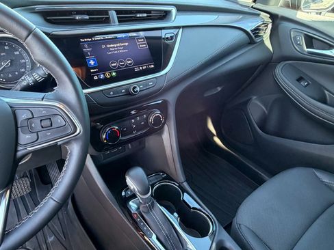Used 2023 Buick Encore GX Preferred image 23