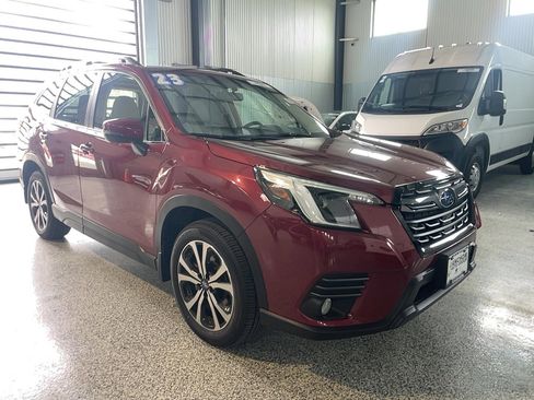 Used 2023 Subaru Forester Limited image 1