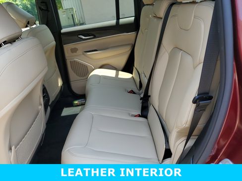 New 2025 Jeep Grand Cherokee Limited image 26