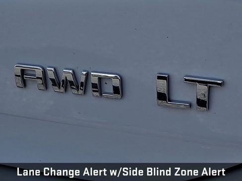 Used 2022 Chevrolet Equinox LT image 23