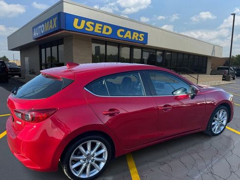 Used 2017 MAZDA MAZDA3 Grand Touring FWD image 5