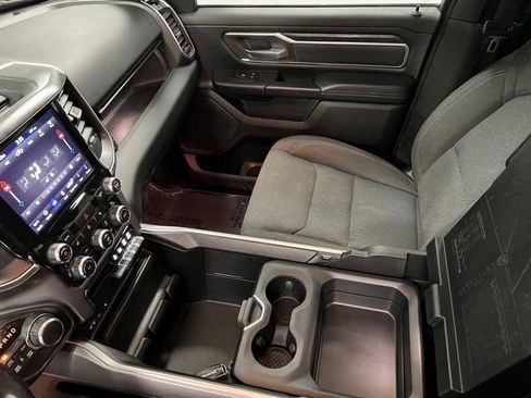 Used 2019 RAM 1500 Big Horn AWD/4WD image 35