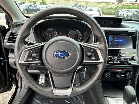 Used 2019 Subaru Crosstrek 2.0i AWD/4WD image 21