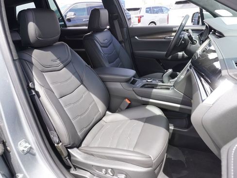 New 2025 Cadillac XT6 Sport w/ Platinum Package image 12