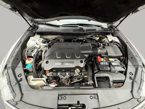 Used 2010 Honda Crosstour EX image 10