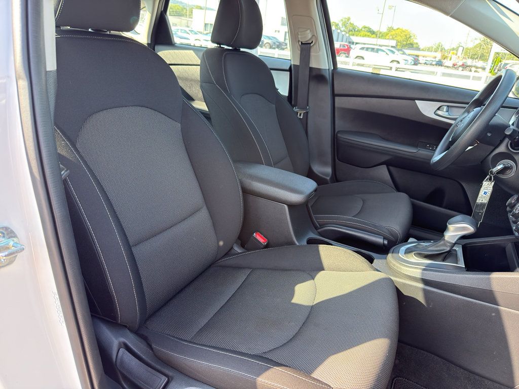 Used 2024 Kia Forte LXS FWD image 12