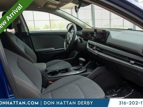 Used 2025 Kia K4 FWD image 20