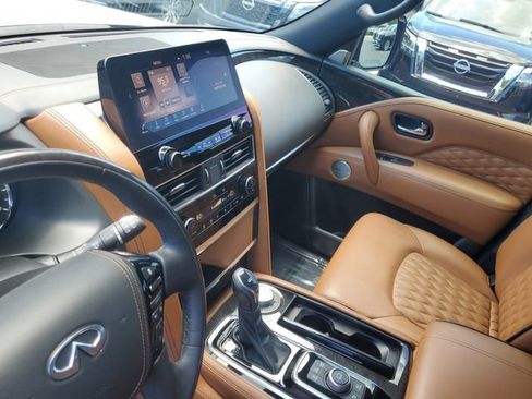 Used 2024 INFINITI QX80 Sensory w/ Cargo Package AWD/4WD image 23