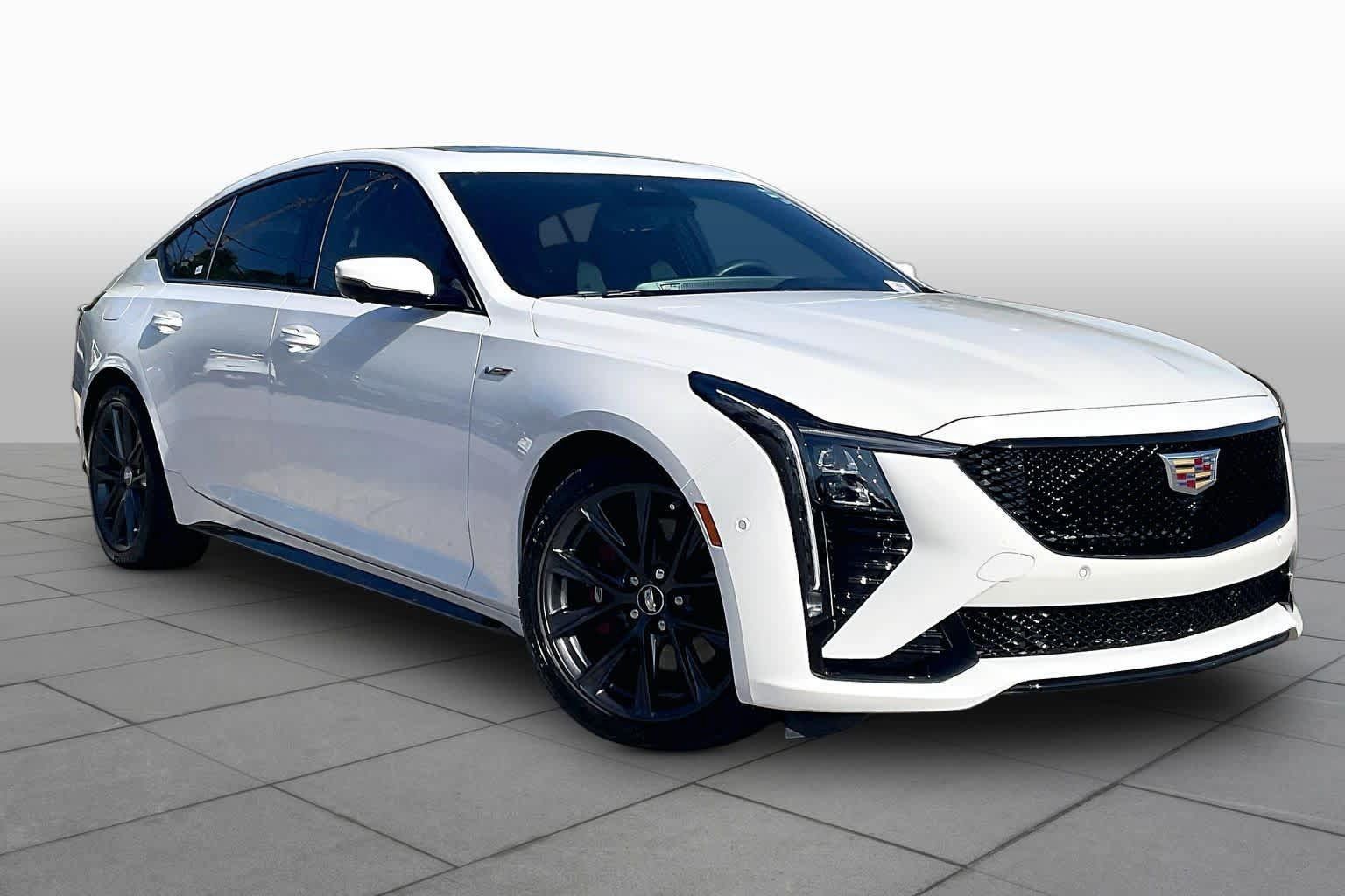 Used 2026 Cadillac CT5 V w/ Technology Package RWD image 3