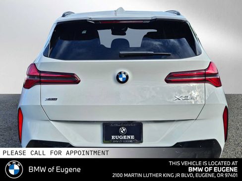 Used 2025 BMW X3 xDrive30i w/ M Sport Package AWD/4WD image 5