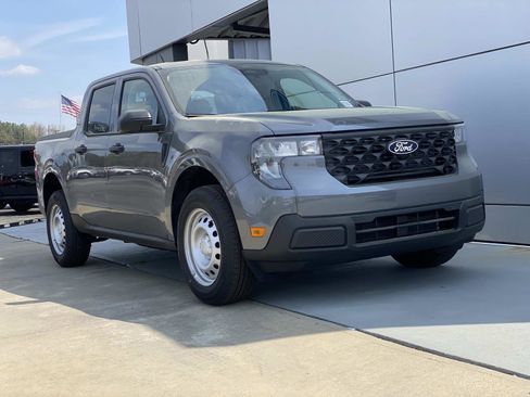 New 2026 Ford Maverick XL image 1