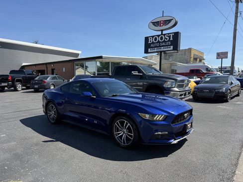 Used 2016 Ford Mustang Premium RWD image 1