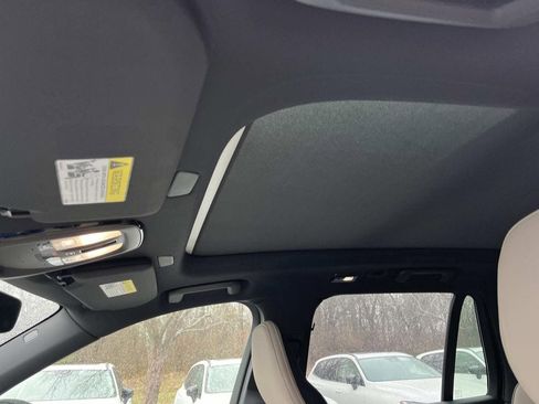 New 2026 Volvo XC90 T8 Plus image 26