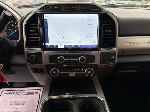 Used 2022 Ford F350 Lariat w/ Chrome Package AWD/4WD image 27