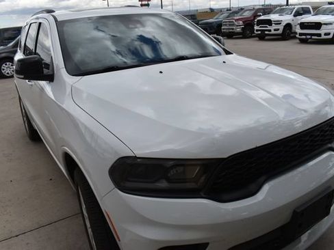 Used 2024 Dodge Durango GT AWD/4WD image 3