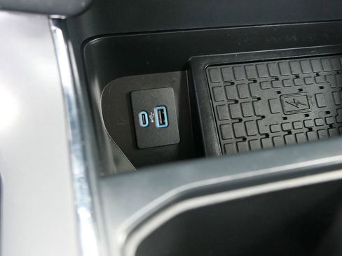 Used 2024 Ford F150 XLT w/ Equipment Group 302A MID image 24