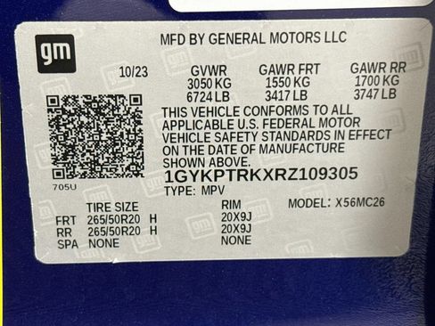 Used 2024 Cadillac Lyriq Sport RWD image 30