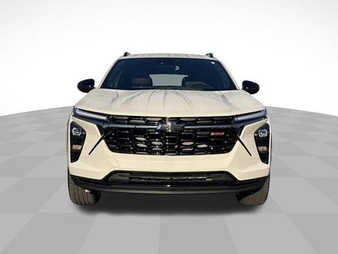 New 2026 Chevrolet Trax RS w/ Driver Confidence Package image 2