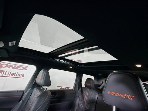 Certified 2025 Nissan Armada PRO-4X w/ Pro-4X Premium Package image 11