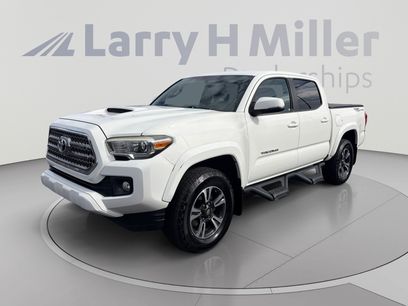 Used 2017 Toyota Tacoma TRD Sport w/ Tow Package