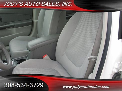 Used 2007 Chevrolet Malibu LS image 5