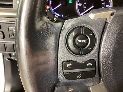Used 2016 Lexus CT 200h w/ Navigation Package FWD image 19