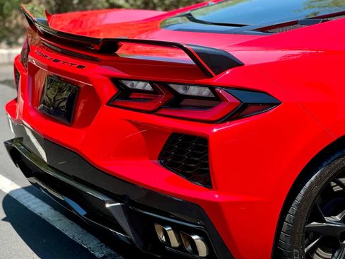 Used 2020 Chevrolet Corvette Stingray Coupe w/ Z51 Performance Package image 12