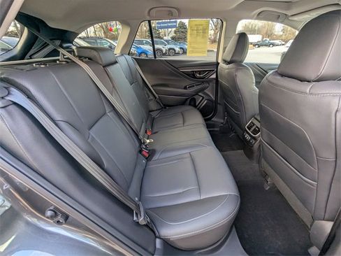 Used 2022 Subaru Outback Limited image 23