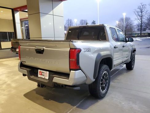 New 2026 Toyota Tacoma TRD Off-Road AWD/4WD image 4