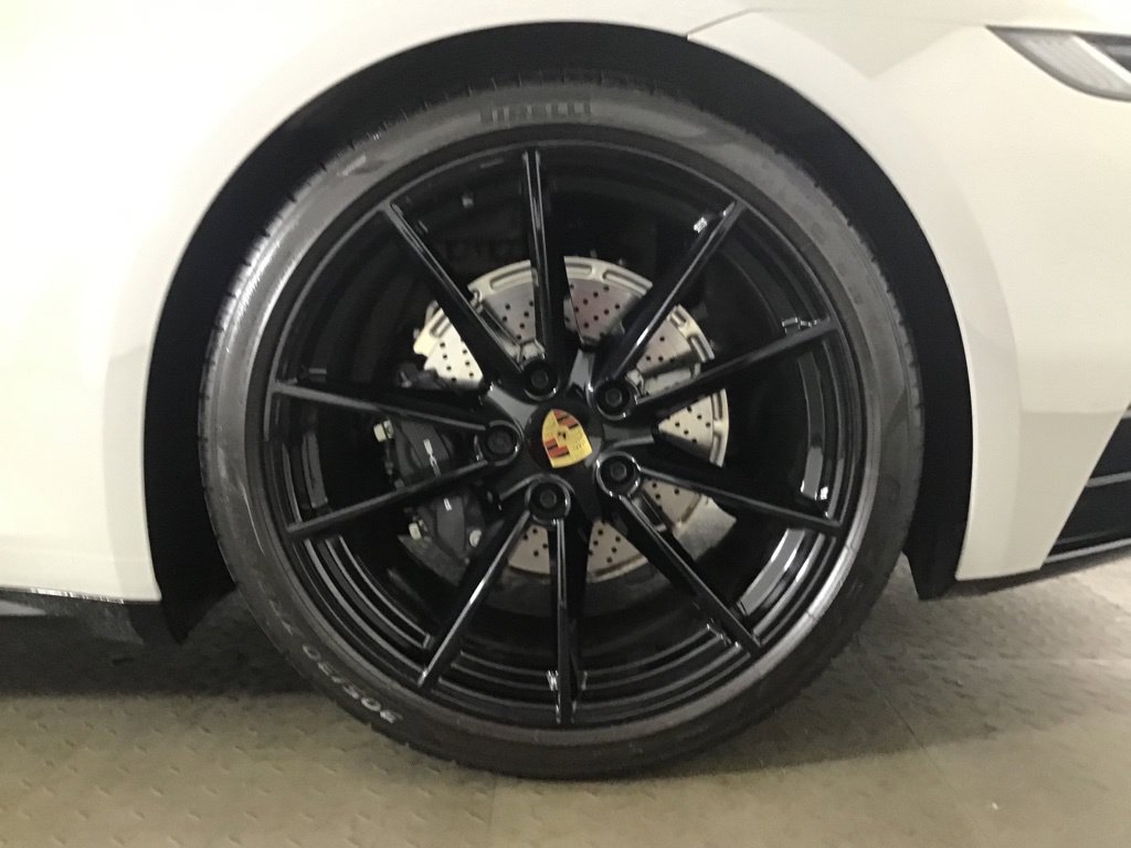 Certified 2024 Porsche 911 Carrera T RWD image 11