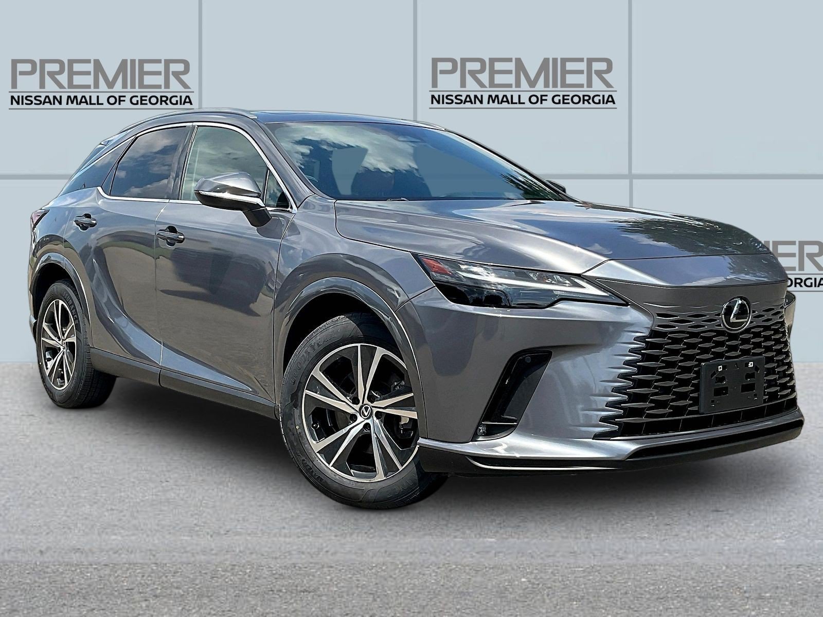 Used 2023 Lexus RX 350 Premium w/ Accessory Package AWD/4WD image 3
