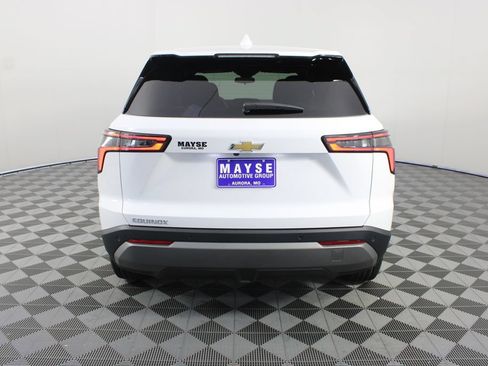 New 2027 Chevrolet Equinox LT w/ Convenience Package II FWD image 23