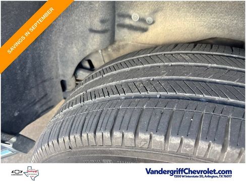 Used 2020 Cadillac Escalade Luxury RWD image 11