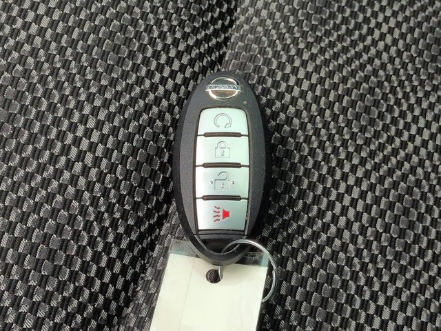 Used 2021 Nissan Rogue Sport SV FWD image 30