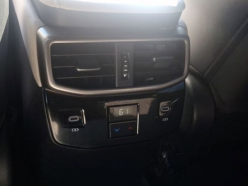 Used 2023 Lexus RX 350 Premium image 11