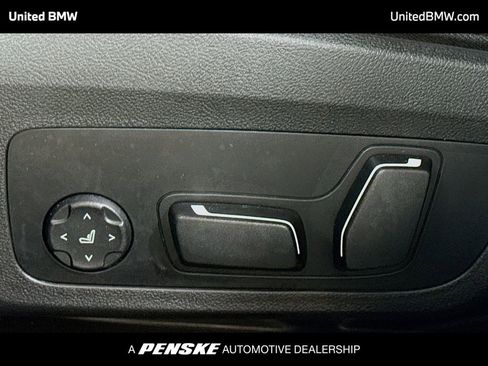 Used 2025 BMW i4 xDrive40i image 4