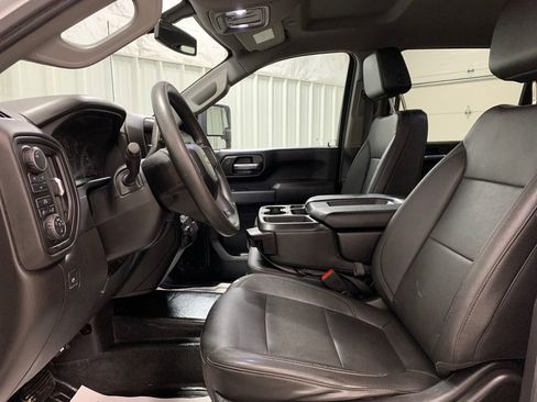 Used 2023 Chevrolet Silverado 2500 W/T w/ WT Convenience Package image 4