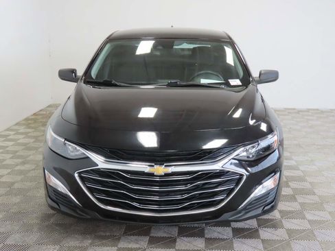 Used 2024 Chevrolet Malibu LS image 2