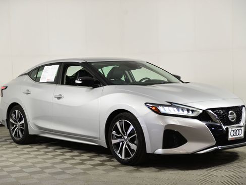 Used 2020 Nissan Maxima 3.5 SV w/ Floor Mat Group image 7