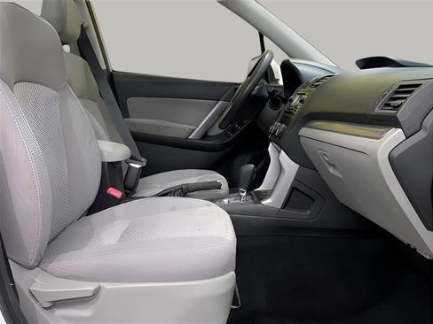 Used 2014 Subaru Forester 2.5i Premium w/ All-Weather Package image 12