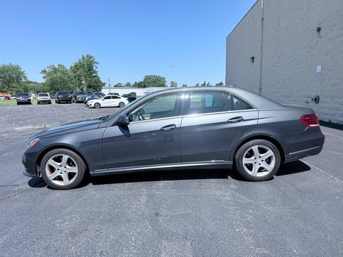 Used 2014 Mercedes-Benz E 350 4MATIC Sedan image 2