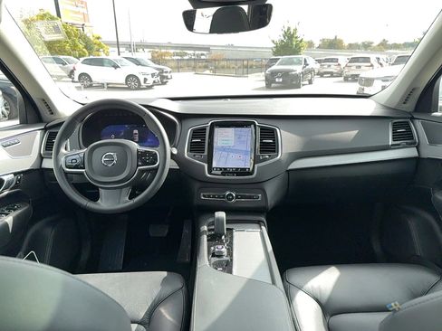 Certified 2023 Volvo XC90 B5 Core image 14