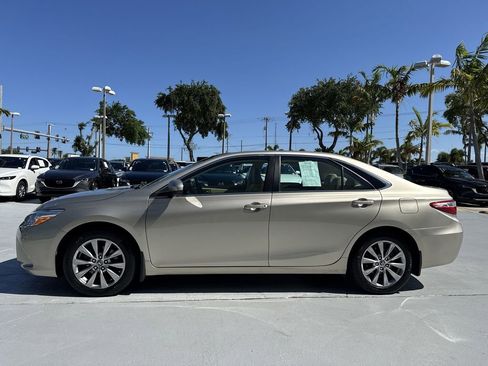 Used 2017 Toyota Camry FWD image 27