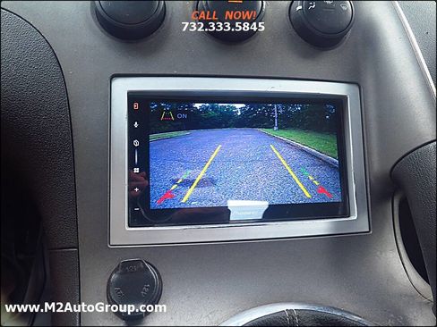 Used 2008 Pontiac Solstice Convertible image 9