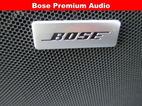 Used 2022 GMC Yukon SLT w/ SLT Premium Package image 20