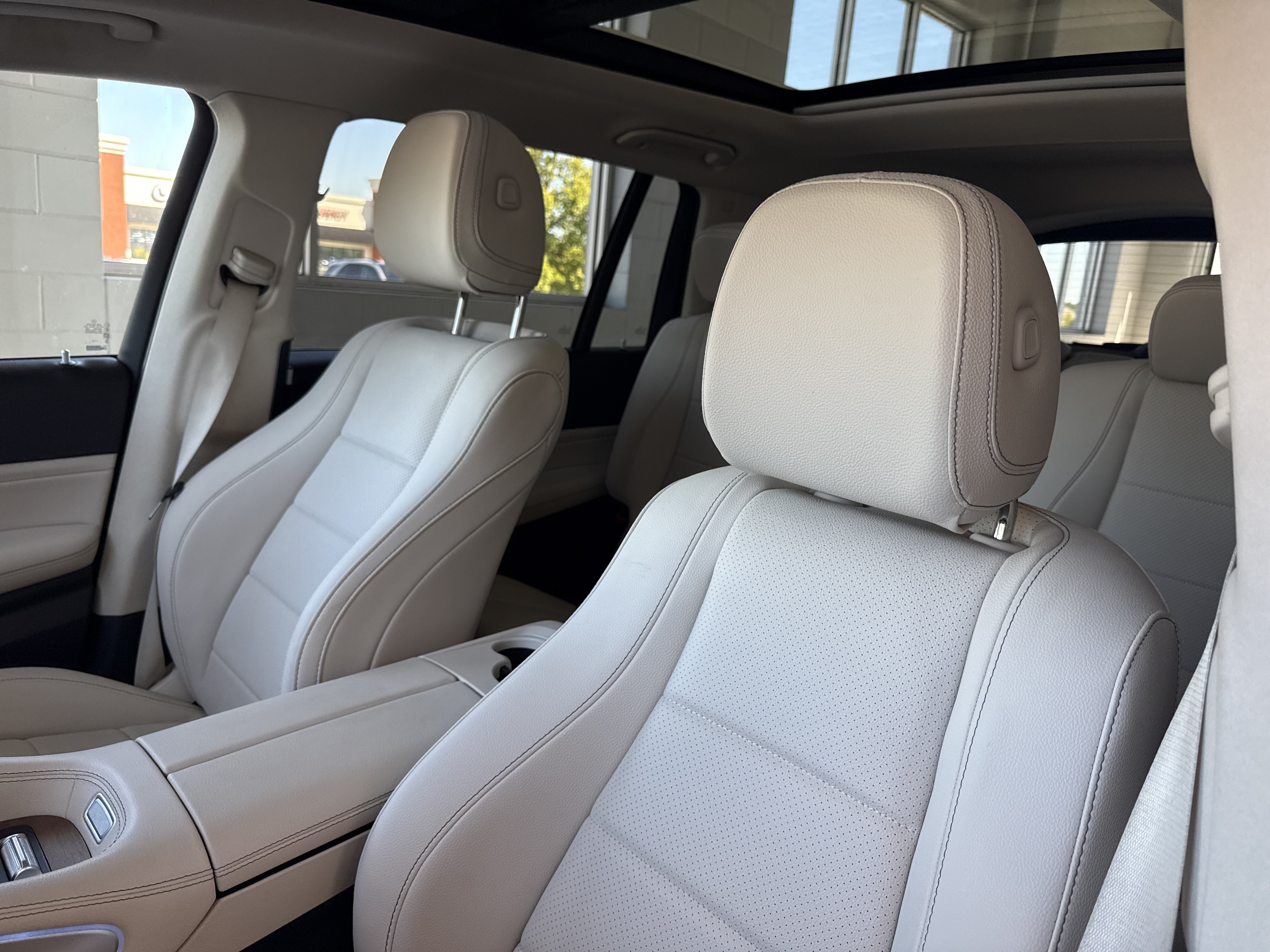 Certified 2024 Mercedes-Benz GLS 450 4MATIC image 22