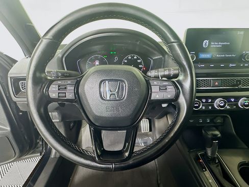 Used 2025 Honda Civic Sport image 15