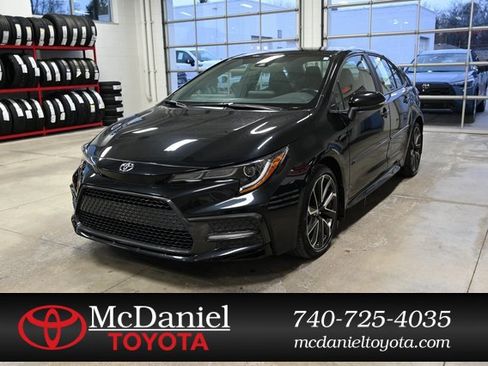 Used 2022 Toyota Corolla SE image 1