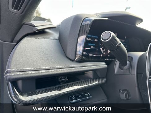 Used 2021 Chevrolet Corvette Stingray Preferred Cpe w/ Z51 Performance Package image 8